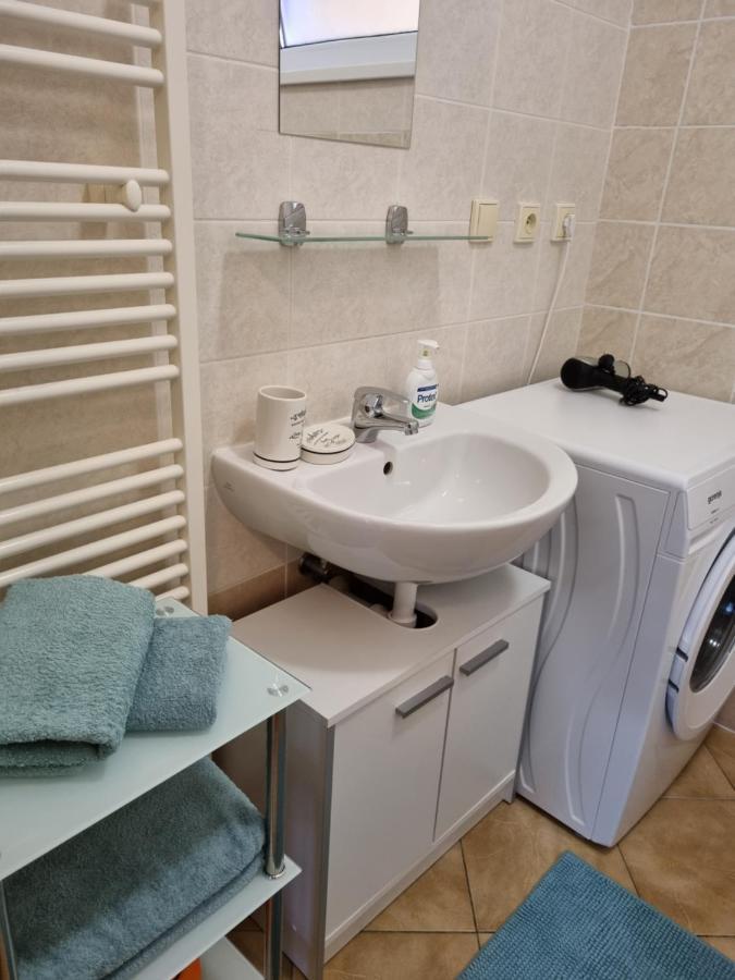 Apartman 501 Biely Kostol Exterior foto